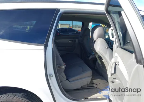 2016 Chevrolet Traverse Ls from USA, damaged, VIN 1GNKRFKD9GJ348764